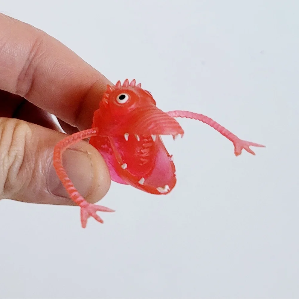 Finger Puppet Toy - Picture 3 of 10